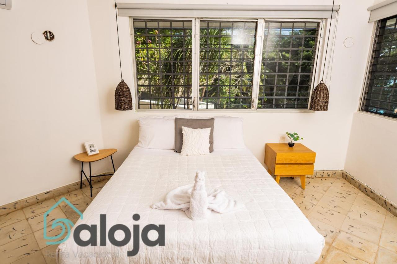 Villa Xtohil With Private Access To The Magic 7 Colors Lagoon باكالار المظهر الخارجي الصورة