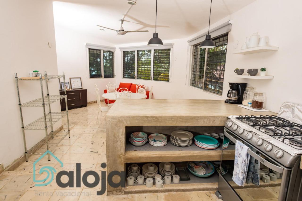 Villa Xtohil With Private Access To The Magic 7 Colors Lagoon باكالار المظهر الخارجي الصورة